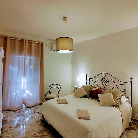 Ferienwohnung L'Acqua Marin Bari Exterior foto