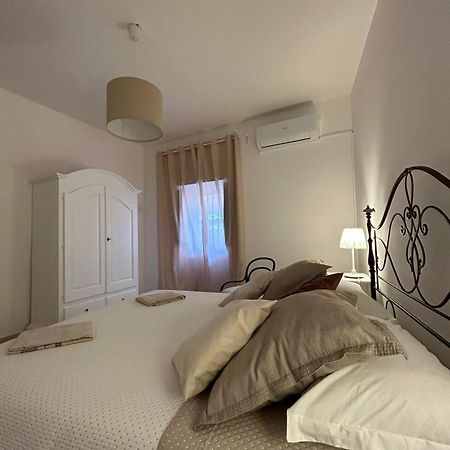 Ferienwohnung L'Acqua Marin Bari Exterior foto